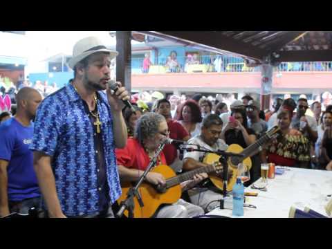 Moacyr Luz e Moyseis Marques cantam Cartola no Carnaval.