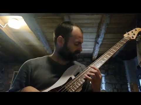 BACH ON BASS - Vedran Ružić - Chromatic Fantasy BWV 903