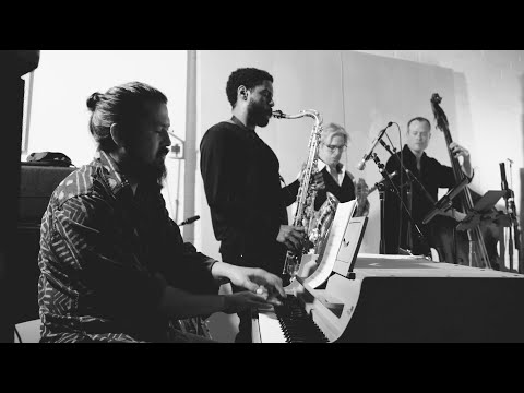 Phi-Psonics – New Pyramid (Official Video)