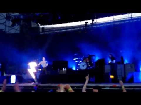 The Killers - Somebody Told Me (+Intro) live in Riga, 2013.06.26