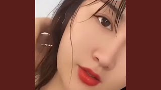 Download lagu Ku Coba Merelakan Dia mp3