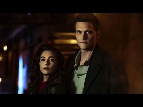 The Flash ⚡ Ralph In The Shadow Of Sue Dearbon ⚡ Beyond The Black - In The Shadows