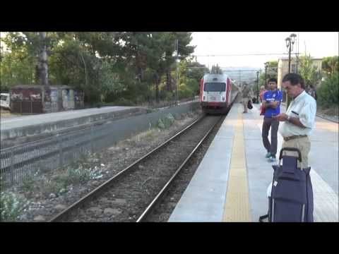 Suburban Railway (OSE): AEG DMU passes at Afidnai station (reupload with 60 fps)