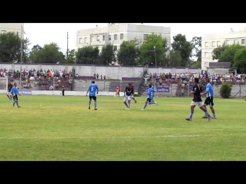 01/02/12 Villa Dálmine 3 - Defensores Unidos 0