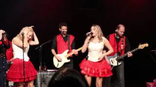 The Jingle Bell Rockband  - Being Alone At Christmas (Miss Montreal)