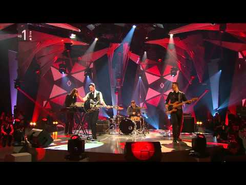 Rudi Bučar in Elevators - Tja (EMA 2014 HD)