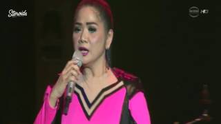 Download lagu Logika & Surat Cinta - Vina Pnduwinata (Live at STEROIDS 2016) mp3