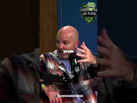 Dr. García y Martinoli reaccionan al penal fallado de Chicharito