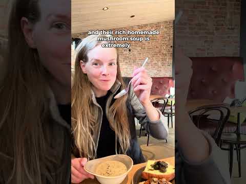 Here are three must-visit spots for a delicious meal at the Golden Circle! #iceland