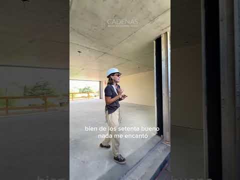 Video de YouTube - Casa en Venta de 3 dormitorios con Jardín y Patio en Carrasco Norte, Montevideo