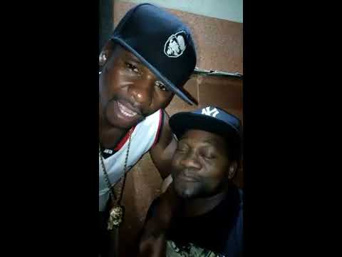 Boss mau and 2 hustlers in B records booth