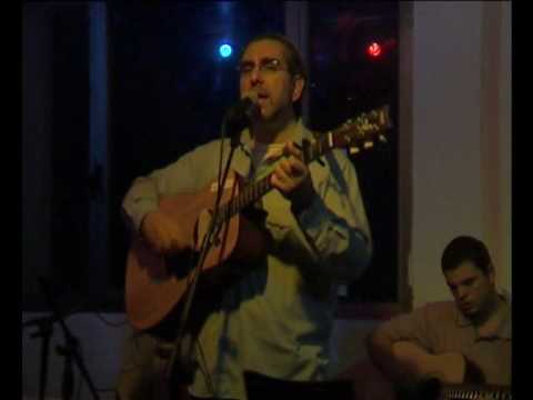 Benyamin Steinberg Performs Shlomo Carlebach Sheb Shifleinu"