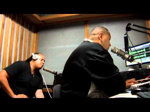 Toledo presentando  TOP A TOP STREET CODE en la tanda RUFF & TUFF TV