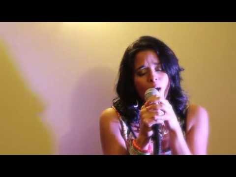 Easy - Faith No More  (cover de Estefanía)