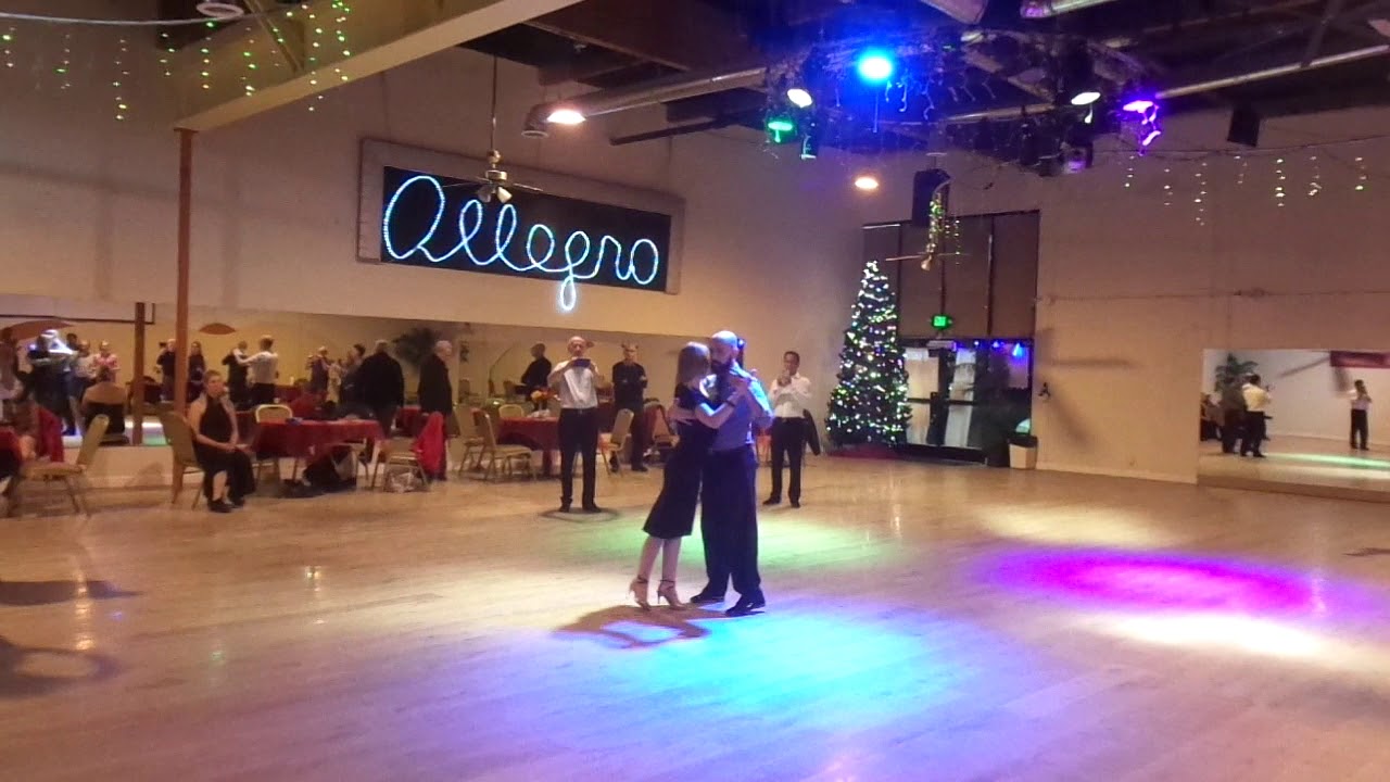 Argentine Tango  Lorena Gonzales and Gaston Camejo   Sacadas-Barridas   tangonation.com   11/21/2019