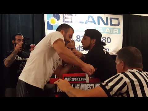 Vazgen Soghoyan vs Kevin Polacek (left) @ 911 Classic Armwrestling 2016