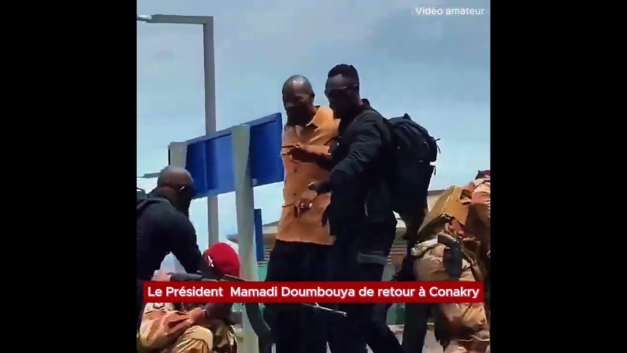 Guinée : le président Mamadi Doumbouya de retour à Conakry après 11 jours de congés