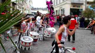 preview picture of video 'BATALA-PARIS à Loches Touraine France #1'