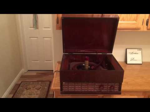 Everything’s Jumpin' - Artie Shaw