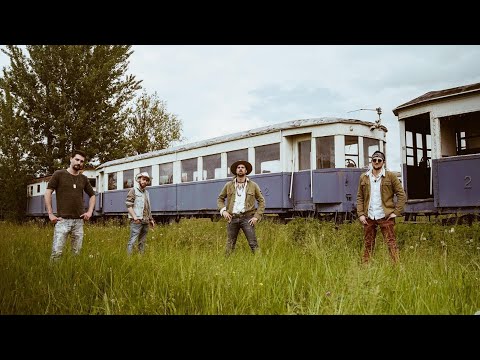 RoadHogs -  Una Vecchia Canzone - OFFICIAL MUSIC VIDEO