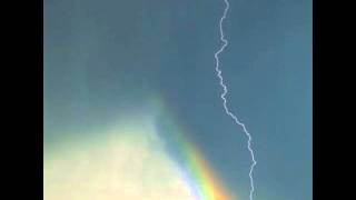 Download lagu HIGH and MIGHTY COLOR Enrai~Tooku Ni Aru Akari~ 遠雷 〜遠くにある明かり〜 KARAOKE mp3