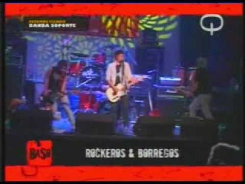 Rockeros y Borregos en Banda Soporte en la fiesta del Bombardeo del Demo