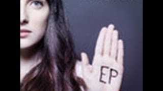 Clarice Falcão - De todos os loucos do mundo