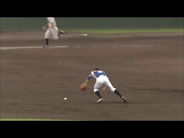 3回表 ファイターズ中島卓が痛恨エラーで先制点を献上!! 2014/7/15 F-L