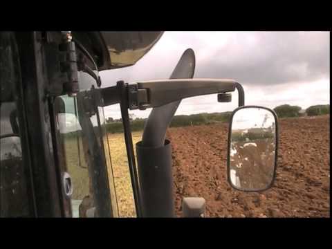 Valtra T162e ploughing