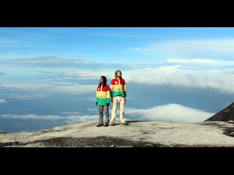 Bejalai Walking Borneo