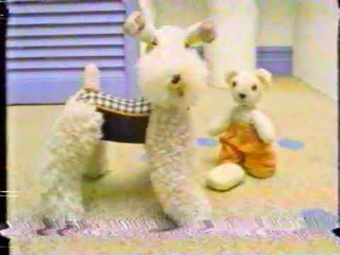 Ruff Follows his Nose - Old Bear Stories (S2E9) Canadian