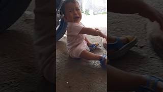 Download lagu Baby Gendis menangis di gigit kucing #shortsfeed mp3