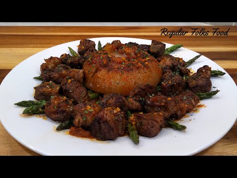 Onion Boil with Garlic Steak Bites