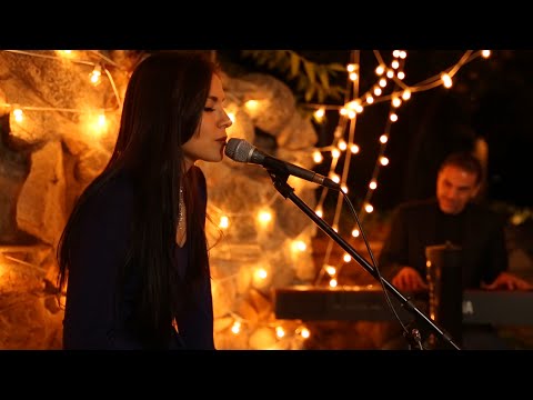 Mlca Aguilera - Es mi amigo Jesus