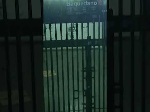 Accesos a estaciones de Metro cerrados por lluvias