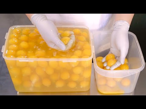 Amazing Size!! Giant Jiggly Egg Castella, Taiwanese cake / Korean Street Food