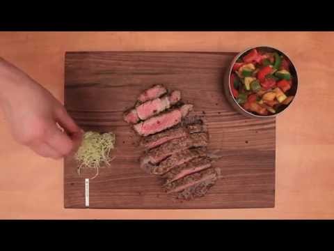 Стейк из говядины с овощами