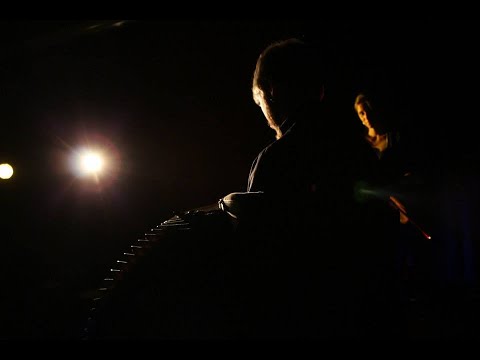 It's Baroque to my Ears - The Hole In The Wall