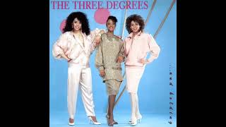 The Three Degrees - Who Is She (And What Is She To You)1975