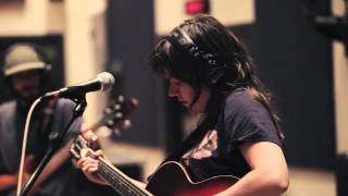 Courtney Barnett - Avant Gardener (Live on World Cafe)