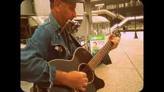 Street Music - רוקנרול על גשר היהלומים