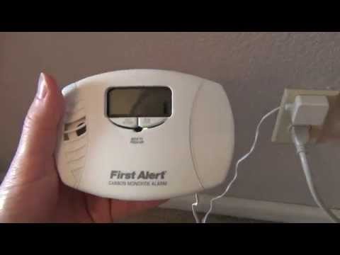 First Alert CO615 Carbon Monoxide Alarm (Plug-In with Battery) Review