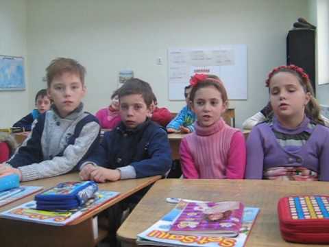 Scoala Primara Sopteriu (Bistrita-Nasaud) - pregatire pentru Serbarea de Craciun