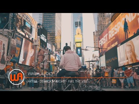 Warm Audio // Derrick Wright "Feel The Vibe" ft. TRU - Live In Times Square