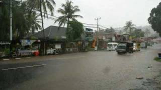 preview picture of video 'Lombok - Senggigi Rainy Season'