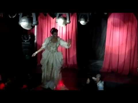 STHEPHANNY MONPHETTINY BOATE DISTURBIA