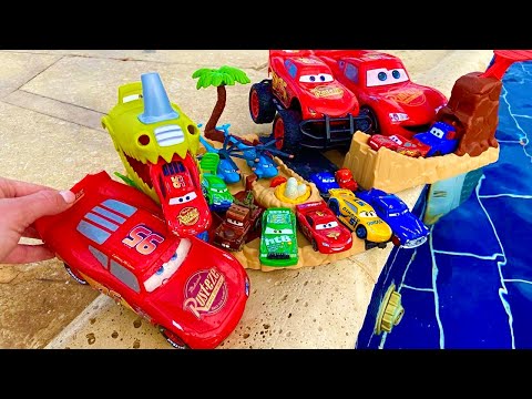 Disney Pixar Cars toys Review | Lightning McQueen, Finn McMissile, Mack, Doc Hudson,Cruz Ramirez