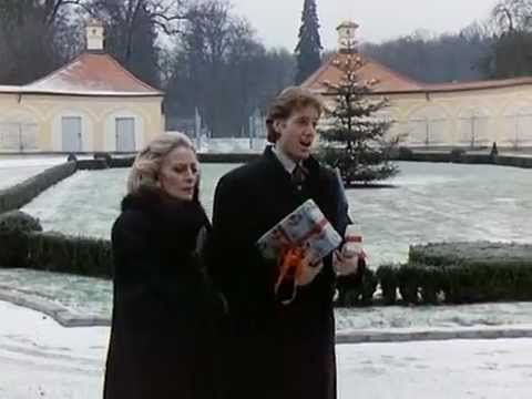 Capucine-Christmas in 1st episode of Blaues blut (1990)