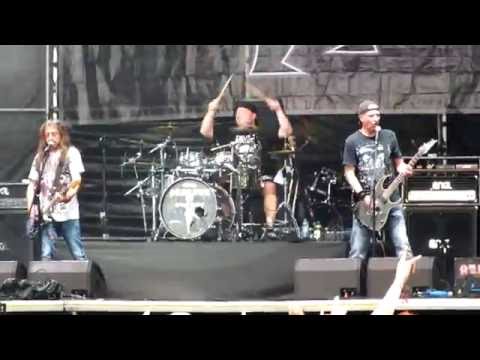Alkehol - Na Slamníku [live @ Masters of Rock 2016]