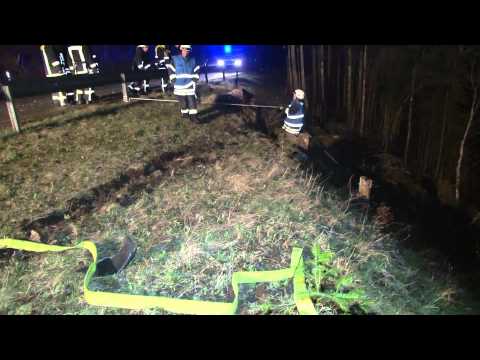 Schluchsee - Auto stürzt steilen Abhang hinunter